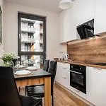 Kasprzaka 29c Two Separate Bedroom Free Garage By Perfect Apartament