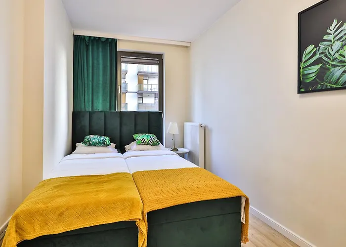 Kasprzaka 29c Two Separate Bedroom Free Garage By Perfect Apartment